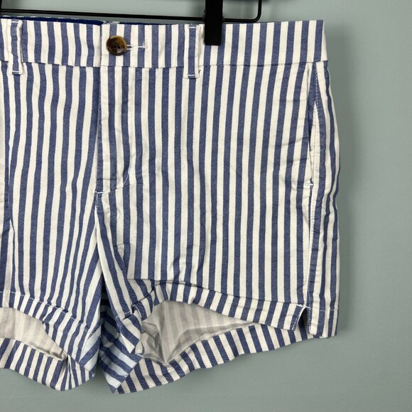 Old Navy Women's Everyday Short 3" Blue and White Stripe Size 10 - Picture 3 of 6